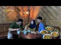 Masak mie kangkung, gurih nya nikmat, hidangan makan malam bersama keluarga, masakan desa