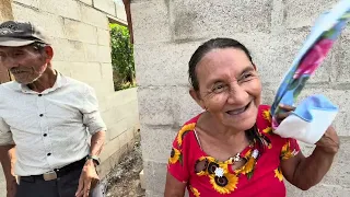🏠Abuelita Maria llega a ver por primera vez los avances de su nueva casa 