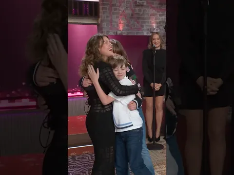Kelly Clarkson’s emotional talk show farewell with her kids ❤️