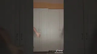 فيديو لي لانا ولين من كانوا صغار 