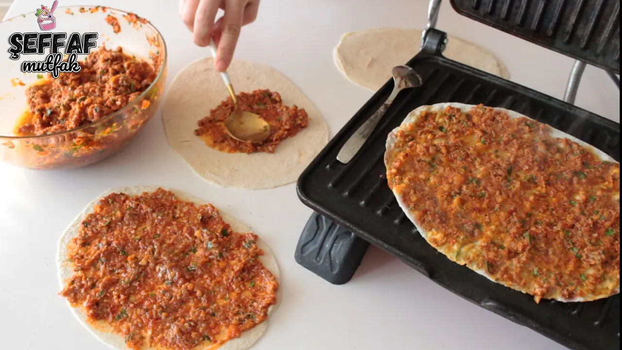 Evde Lahmacun nasıl yapılır? | Oktay Usta. 