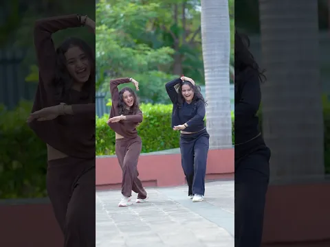 Banja meri Mehbooba 🥰🫣❤️ #kashishpatel #trendingshorts #viralshorts #danceshorts #shortvideo