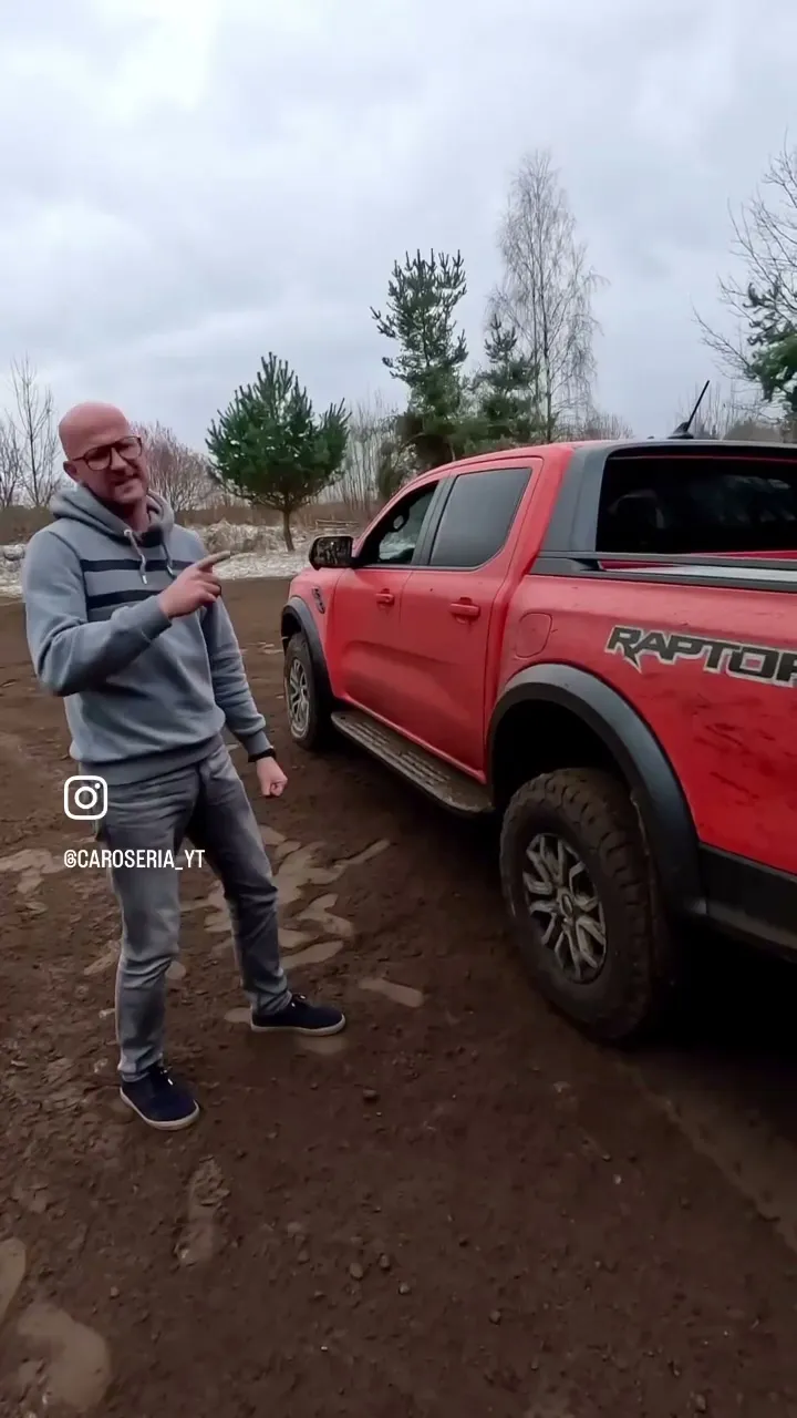 Ford Ranger Raptor: najważniejsze cechy! #caroseria #ford #fordrangerraptor #shorts