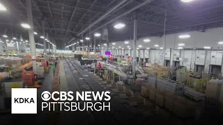 An inside look at the Warrendale USPS distribution center s massive holiday operation