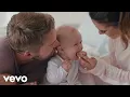 Download Lagu Brett Young - Lady (Official Music Video)