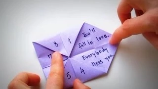 Origami - How to use and play with a Fortune Teller Paku-Paku