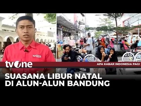 Alun-alun Kota Bandung Ramai Wisatawan