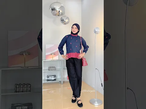 Best color combos: Navy + Maroon💙❤️ #ootd #spilloutfit #outfithijab #outfitideas #fashionhijab