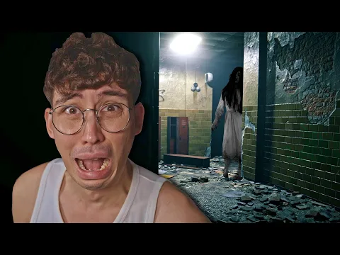 Video Thumbnail: TÄMÄ VAINOAA MINUA ÖISIN!