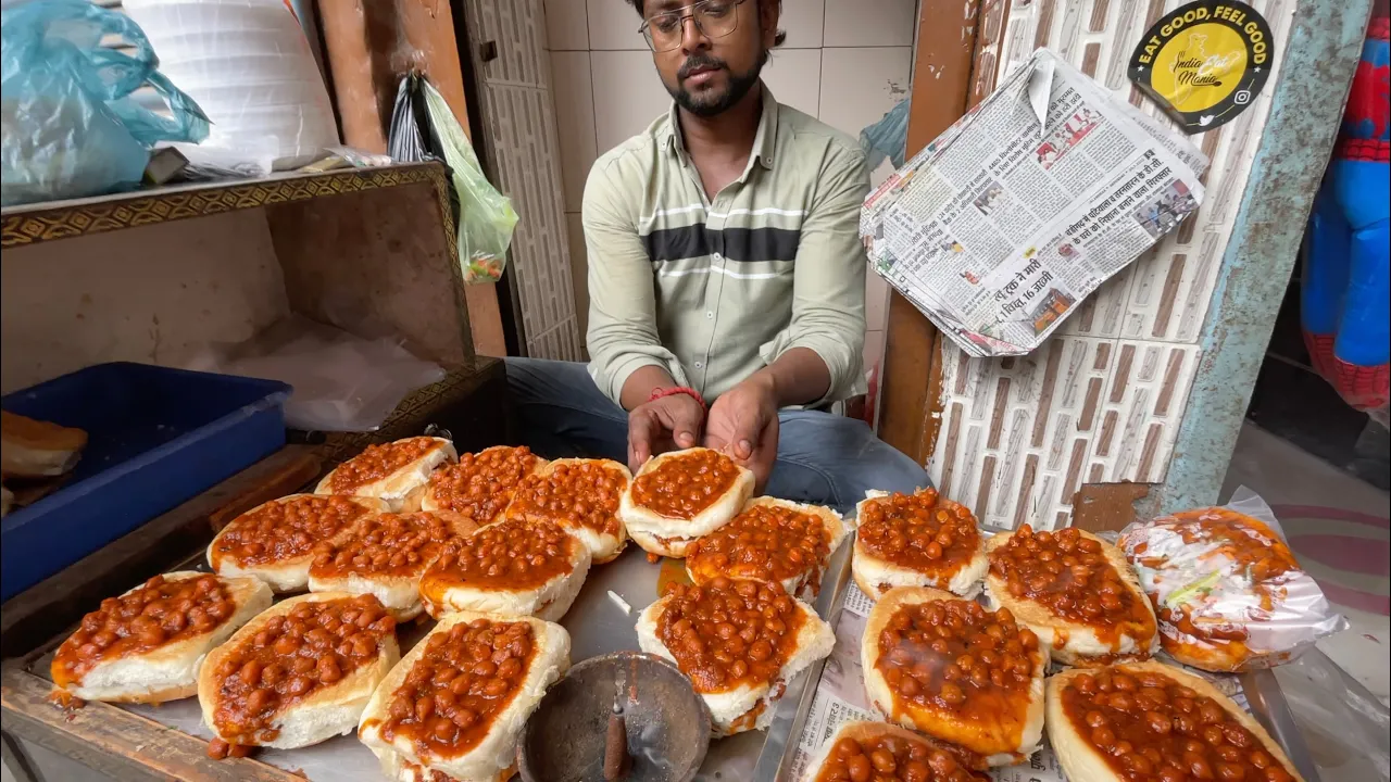 90 Years Old Bun Chana Dish of Amritsar   Indian Street Food