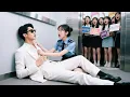 Download Lagu CEO terkemuka paksa mencium seorang keamanan wanita di depan , kegemparan seluruh lokasi!