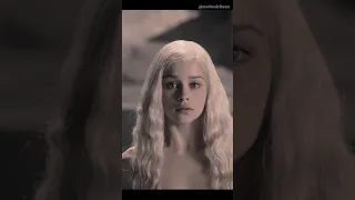 Daenerys Targaryen First Scene Daenerys Targaryen Emilia Clarke Game Of Thrones 