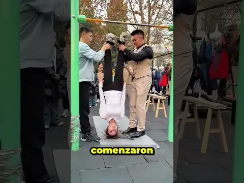 Estos padres convirtieron la calle en su escenario