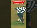 Zidane deserves his flowers everyday #soccer #zidane #shorts #viral