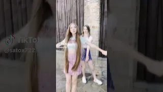 جمال تينا وايفا افضل صديقات    تيم تين كيتي اريل ايفا تينا كيسي نيت تايلر كريس زاك دوني بيلي ميلي دندنها