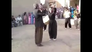رقص کوردی همراه ساز و دهل هلپرکه ی کوردی له گه ل ساز دیول سرچوپی هلیکوپتری 