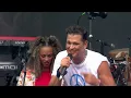 Carlos Vives & Diego Torres - Un Poquito (Concierto de la Hispanidad desde La Puerta de Alcalá)