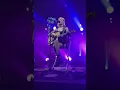 Download Lagu {mobile uploads} Nina Nesbitt | älskar tour @ Electric Brixton {15.11.22}