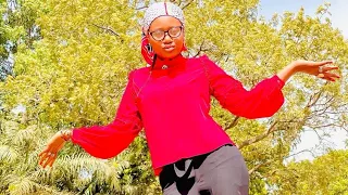 momee gombe cikin mafarkina video 2021 lyrics by umar m shareef 