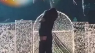 مهما اقولك ياحبيبي ع اللي بيا مش كفاية 