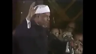 إنما يتقبل الله من المتقين دندنها