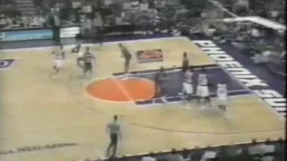 Charles Barkley Outrebounds the Suns 1996