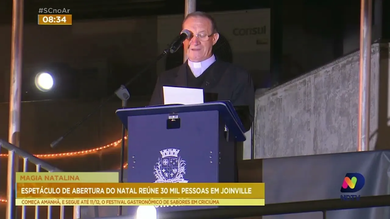 Abertura do Natal, em Joinville, reúne mais de 30 mil pessoas