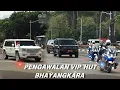 Download Lagu PRESIDEN DENGAN PINDAD MAUNG🔥 PENGAWALAN VIP PADA HUT BHAYANGKARA 2025