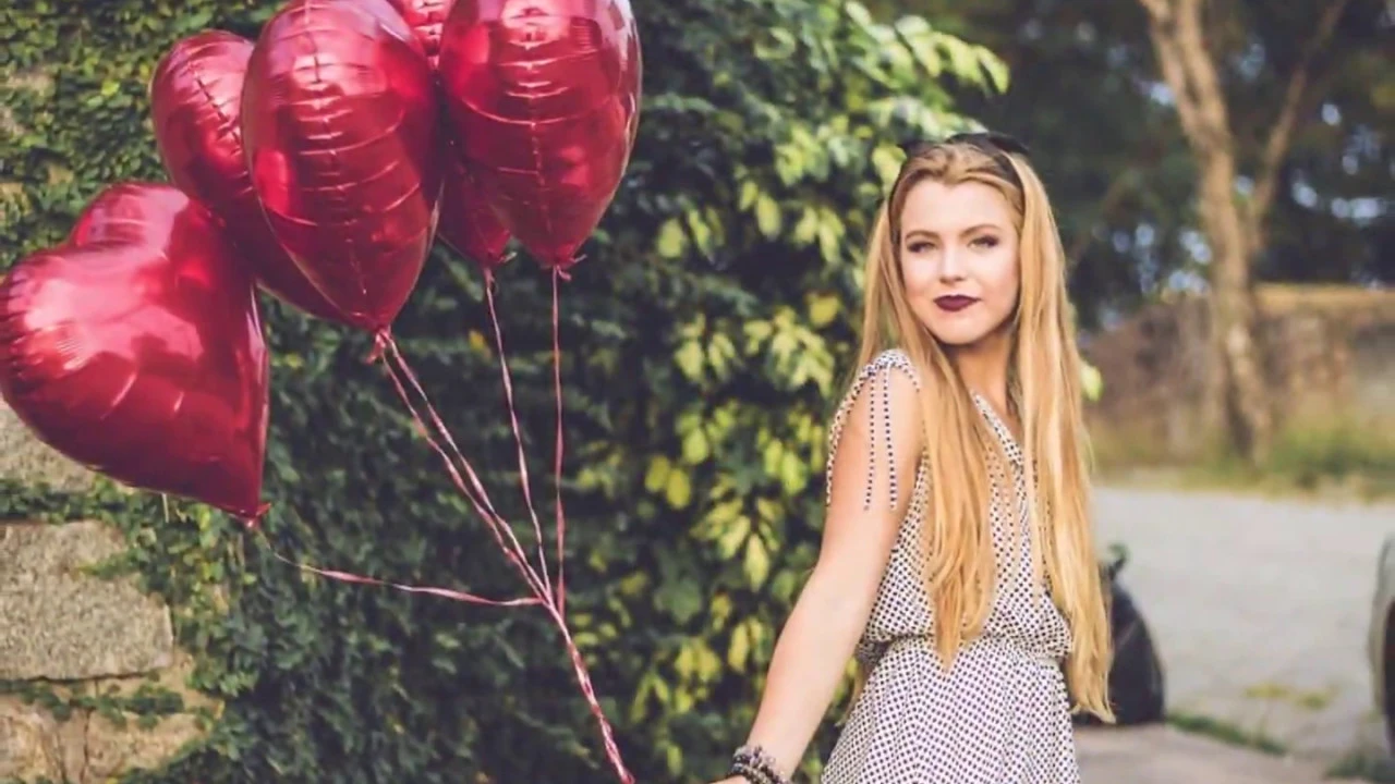 Give Me One Reason by Tracy Chapman covered by Harbour - Teri L. Thompson & Jerry “Flash” Weatherton