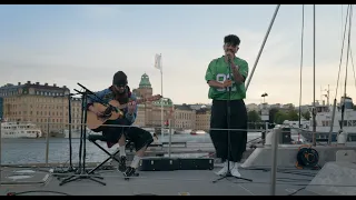 Ben Cristovao & Karol Komenda - omluva (Greenpeace Tiny Deck session)