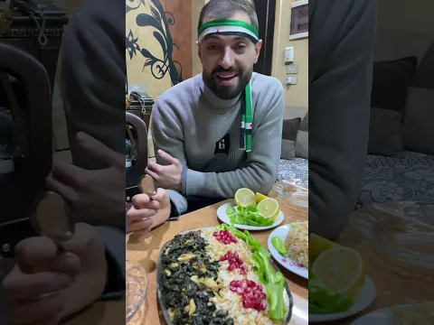 جكارة ببشار الأسد أكلت ملوخية مزينة بالعلم الأخضر بعيد التحرير