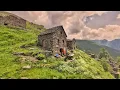 Download Lagu BAITA TOUR #3 The Swiss who lives with his dog in the clouds. Peter, Alpe Vegliana (1500mt)