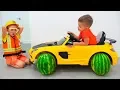 Download Lagu Anak Anak Menaiki Mobil Mainan dan Mengganti Ban, Video Lucu Dari Vlad dan Nikita