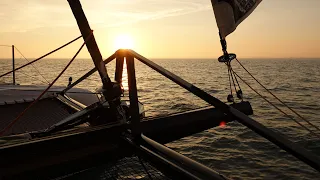 Sailing in 3 knots of wind – Sailing Greatcircle (ep.223)