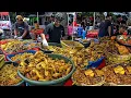 Download Lagu 2 KARUNG BERAS LUDES SEMALAM!! PELANGGAN RELA ANTRI BER JAM² DEMI KEBAGIAN TEMPAT DUDUK