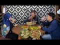 Download Lagu Akung Metik Pisang Tanduk Lagi di Kebun | Masak Kue Wolak Walik, dan Udang Goreng Krispi