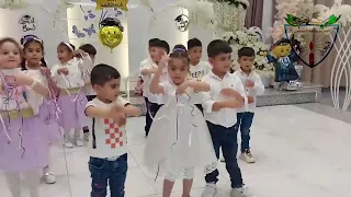     أنشودة نو ر دربي للفئة الثانية من الحفل الختامي للعام الدراسي       روضة فرسان الغد الخاصة  دندنها