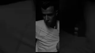 عصام صاصا غيرو مني قولو عني مش سامعكم ولا يشغلني 