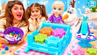 Olaf ve Elsa için oyun hamurundan yemek hazırlıyoruz: Ayşe, Defne ve Ümit ile video
