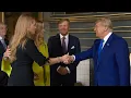 Download Lagu Oranjes hebben onderonsje met Macrons en wachten (on)geduldig op aankomst Trump
