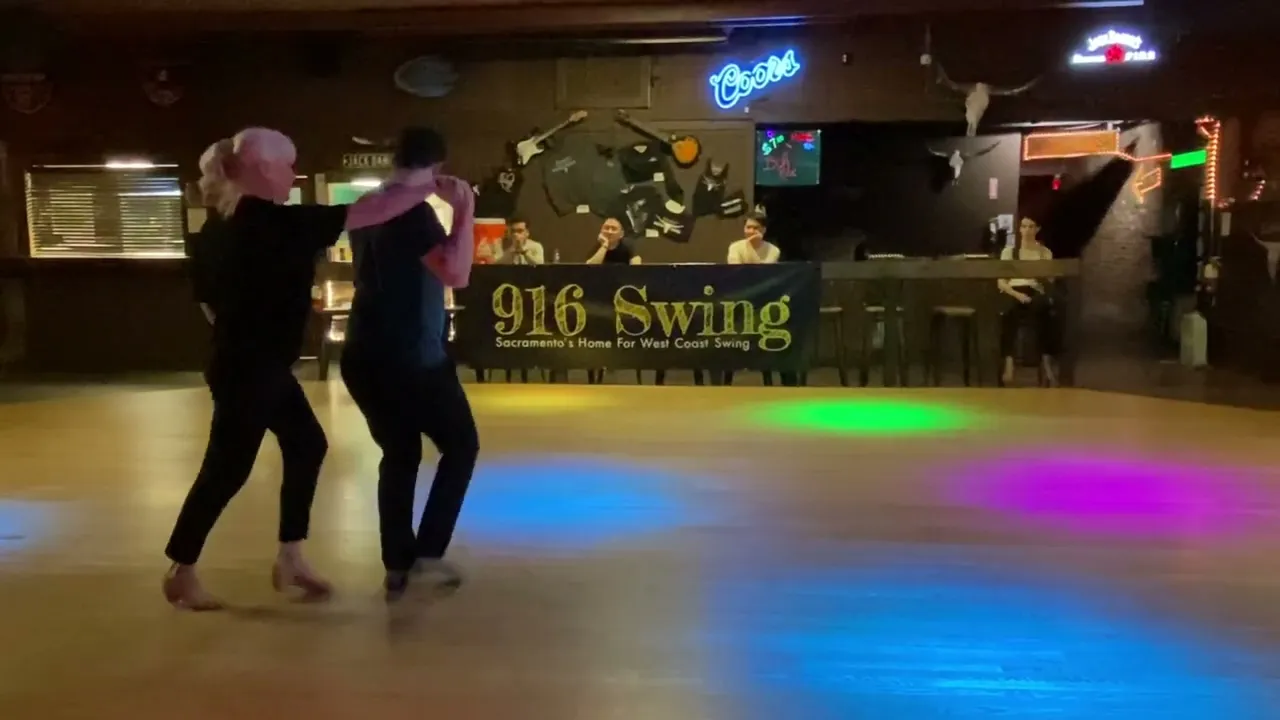 Michael Cheng & Joni Rivera @ 916 Swing (9/20/22)
