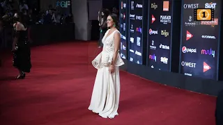 امينة خليل تشعل مهرجان الجونة بفستان ابيض مثير 