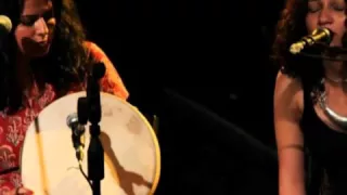 دينا الوديدي ومريم صالح   الع رس                               دندنها