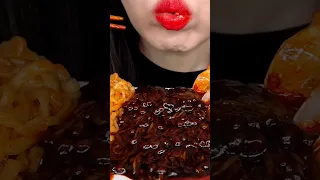 احر ماكولات بحريه صينى البنت الكوريه المفجوعه 