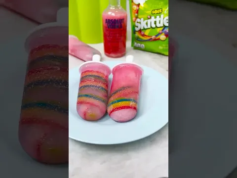 Sour Skittles Extreme Popsicles   #cocktail #candy #skittles