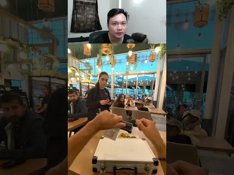 cô bồi bàn tội nghiệp