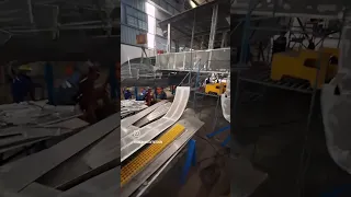 About 5 weeks ago #welding #aluminiumfabrication #performanceboats #boatbuild #construction