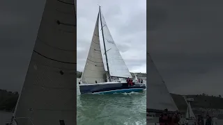 Hot Girl Privileges: Distracting Competitors #ourladydefiant #yachtracing