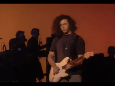 Download MP3 Roland Orzabal, one of the greatest guitarists of all time.