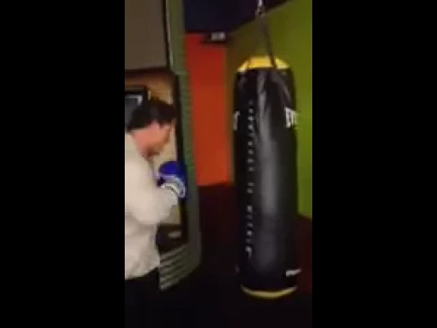 Raymond hammonds boxing world t man champ